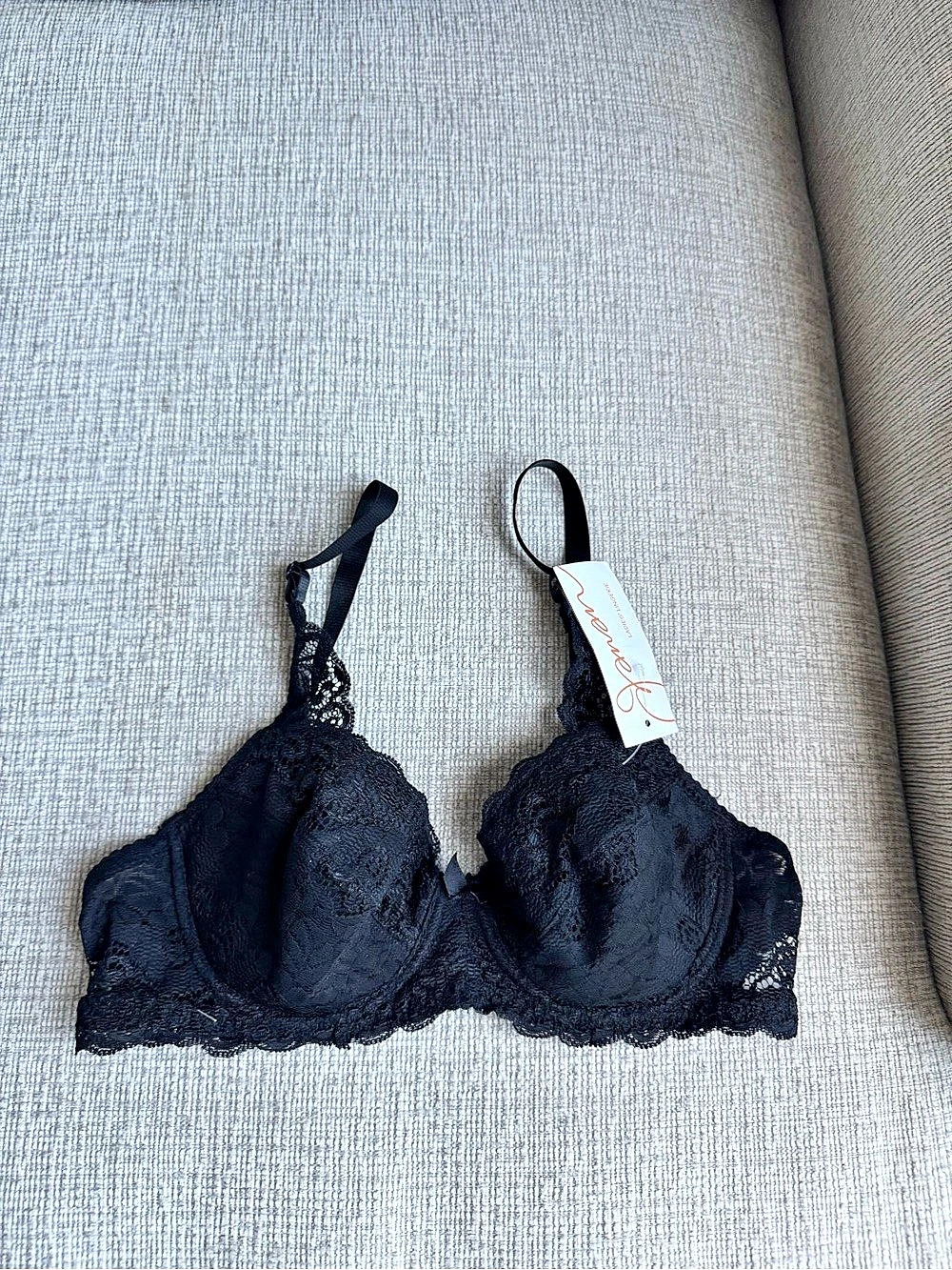 Lace Bra in Black NWT